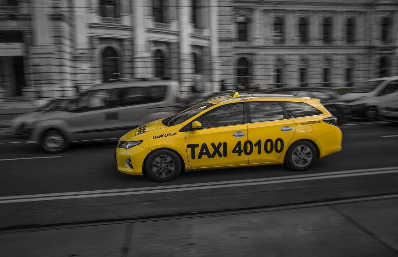 Dodatkowe usługi taxi ułatwiają życie pasażerom